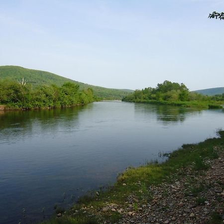 Cajun Cedar Log Cottages Margaree Forks Eksteriør bilde
