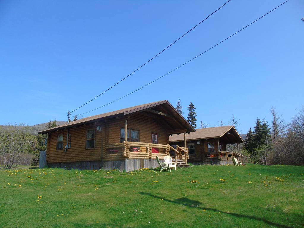 Cajun Cedar Log Cottages Margaree Forks Eksteriør bilde
