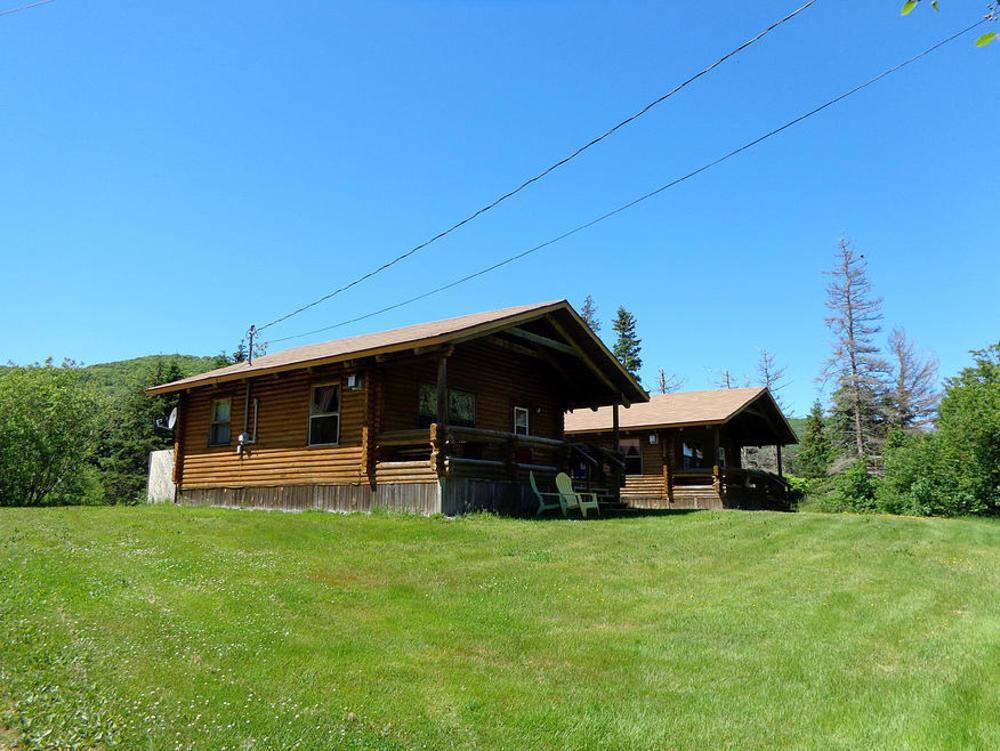 Cajun Cedar Log Cottages Margaree Forks Eksteriør bilde